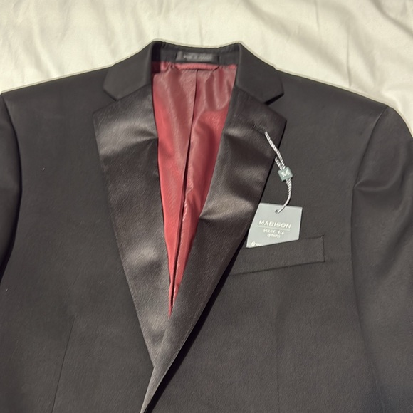 Madison black tie options blazers Tuxedo Jacket polyester and nylon blend. - Picture 14 of 16